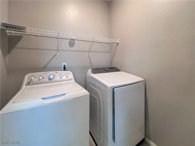 $3,200 | 384 Purple Sandpiper Street, Las Vegas, NV 89138