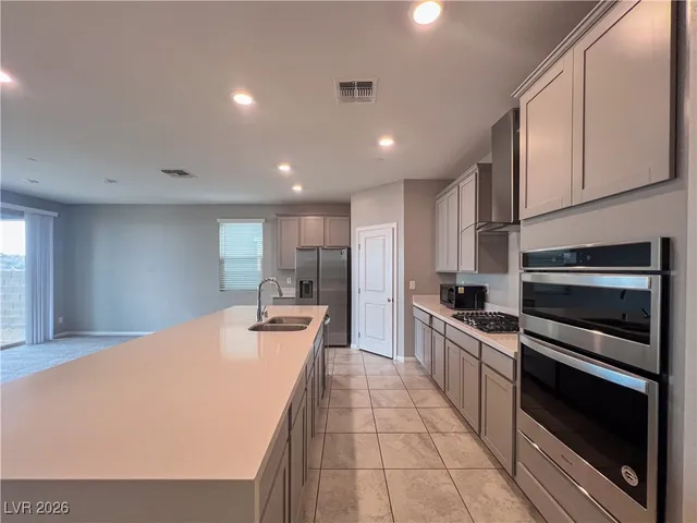 $3,200 | 384 Purple Sandpiper Street, Las Vegas, NV 89138