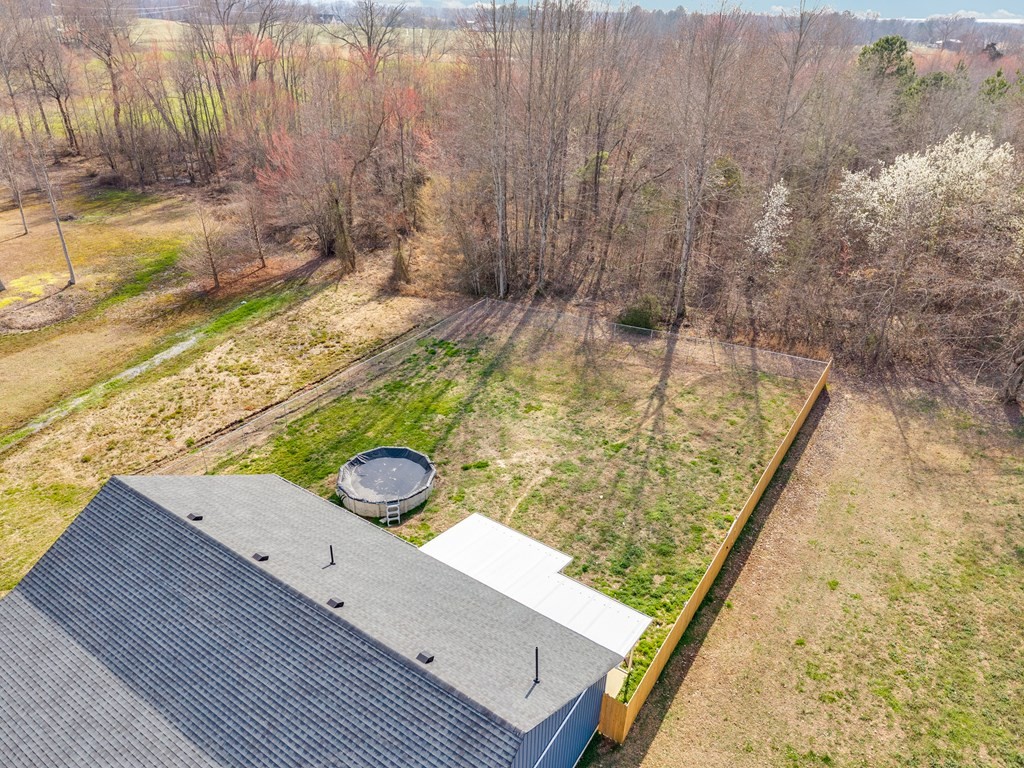 164 Prosperity Lane Sparta, TN 38583 - Photo 30 of 39 a view of swimming pool from a balcony