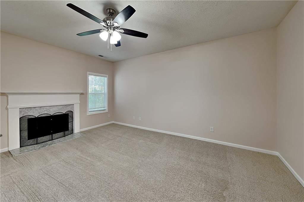 125 Omega Court Dallas, GA 30157 - Photo 4 of 19 Gallery Image 4
