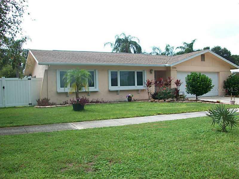 Exterior Front - Move in ready Seminole home in a great location!