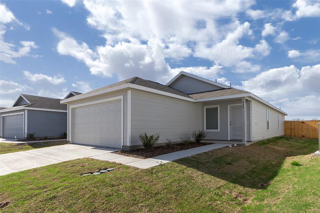 313 Thresher Lane Princeton, TX 75407 - Photo 1 of 1