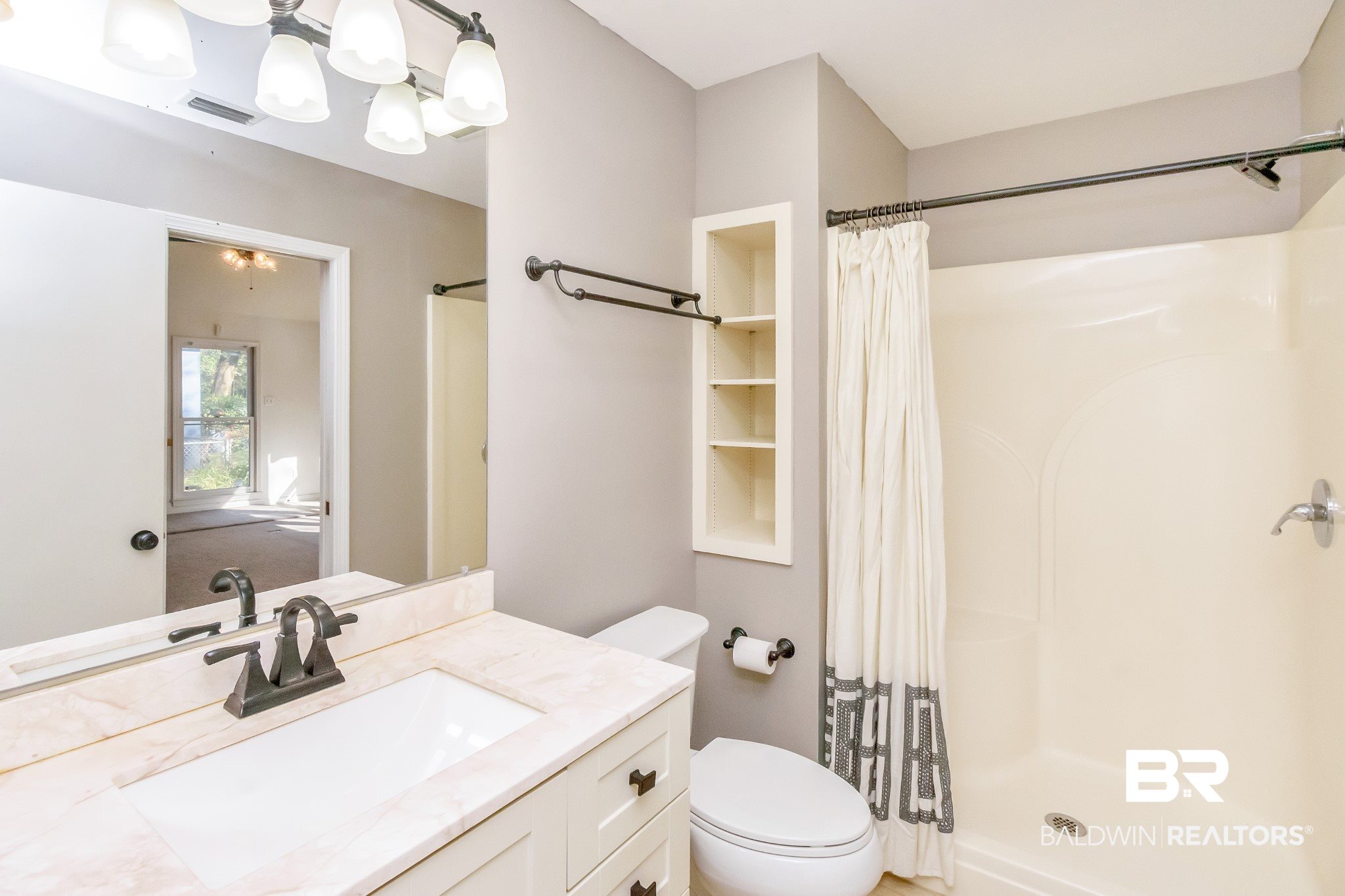 952 West Tanglewood Drive Mobile, AL 36606 - Photo 21 of 38