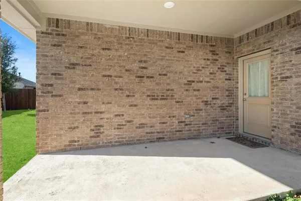 $2,200 | 1405 Cres View Drive, Anna, TX 75409