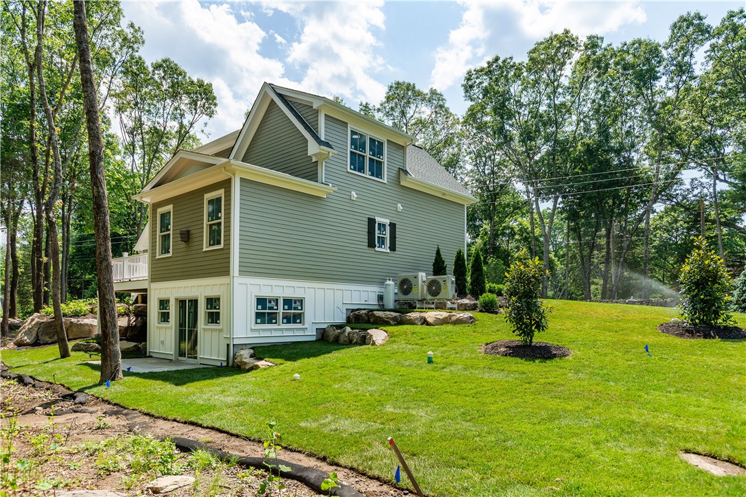 520 Greenbush Road Warwick, RI 02818 - Photo 7 of 11