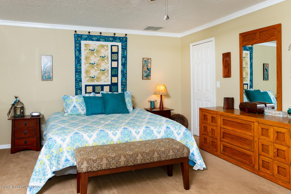 3233 Reef Road Southeast Palm Bay, FL 32909 - Photo 12 of 25 medium-12