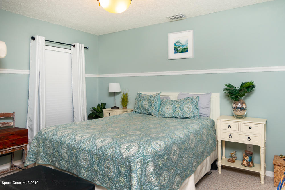 3233 Reef Road Southeast Palm Bay, FL 32909 - Photo 16 of 25 medium-11