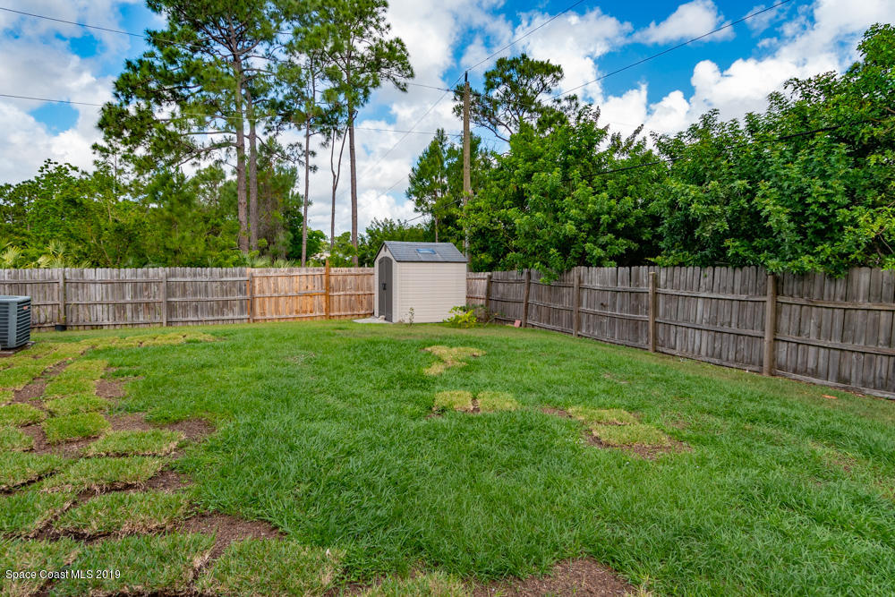3233 Reef Road Southeast Palm Bay, FL 32909 - Photo 19 of 25 medium-18