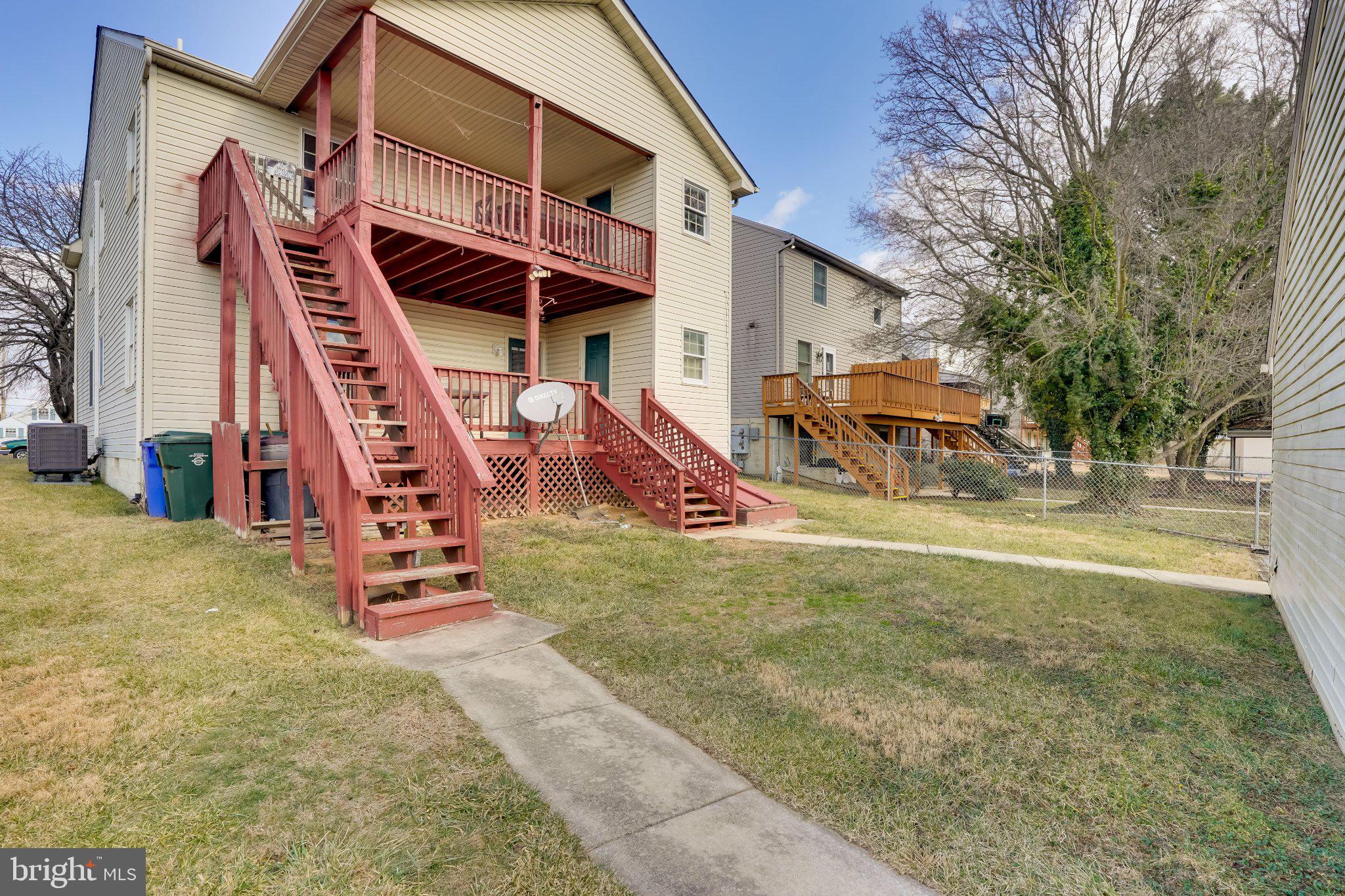 713-715 Medway Road Hagerstown, MD 21740 - Photo 7 of 43 a view of a house with a yard