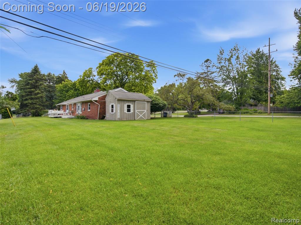 24 Nevada Avenue Rochester Hills, MI 48309 - Photo 30 of 34