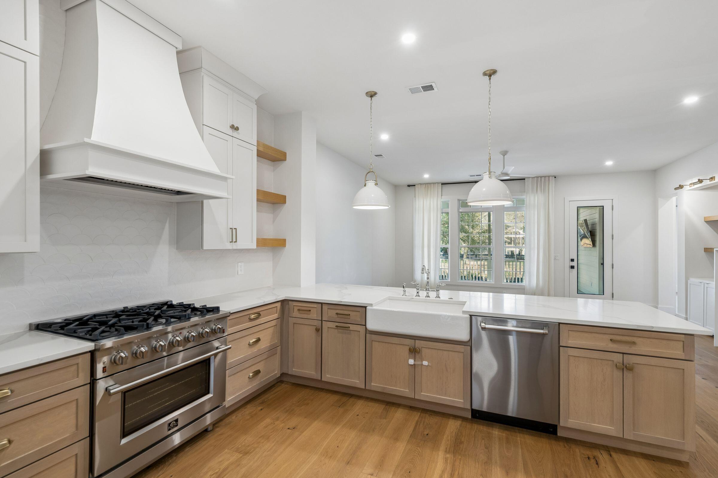1160 Blakeway Street Charleston, SC 29492 - Photo 23 of 67 1160 Blakeway Dr-KeenEyeMarketing-022
