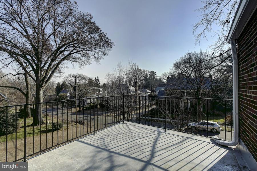 4601 Reno Road Northwest Washington, DC 20008 - Photo 17 of 29 Bedroom (Master) Deck