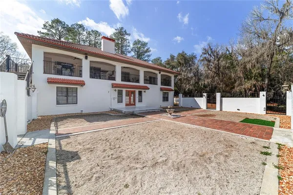 $540,000 | 17714 Veterans Way, Micanopy, FL 32667