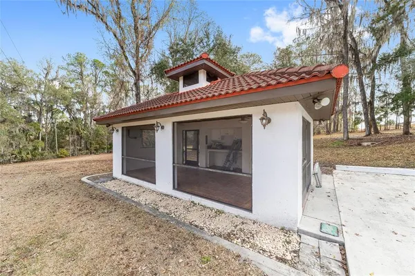 $540,000 | 17714 Veterans Way, Micanopy, FL 32667