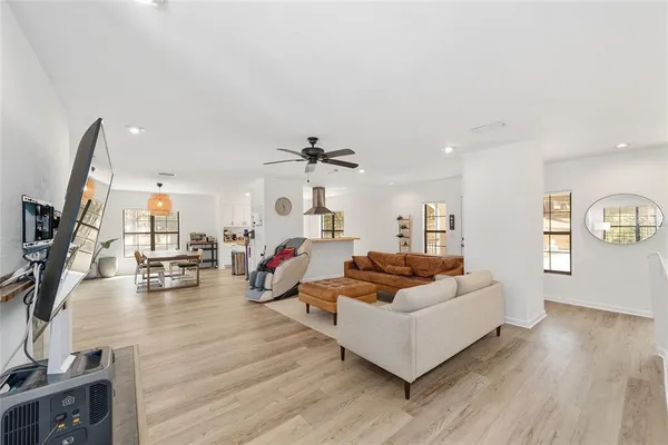 $540,000 | 17714 Veterans Way, Micanopy, FL 32667