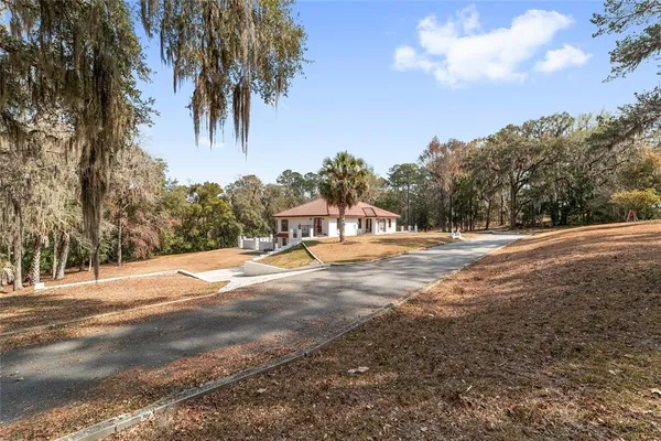 $540,000 | 17714 Veterans Way, Micanopy, FL 32667
