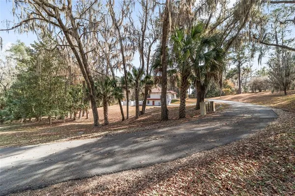 $540,000 | 17714 Veterans Way, Micanopy, FL 32667