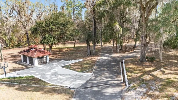 $540,000 | 17714 Veterans Way, Micanopy, FL 32667