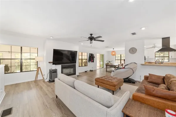 $540,000 | 17714 Veterans Way, Micanopy, FL 32667