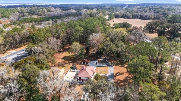 $540,000 | 17714 Veterans Way, Micanopy, FL 32667