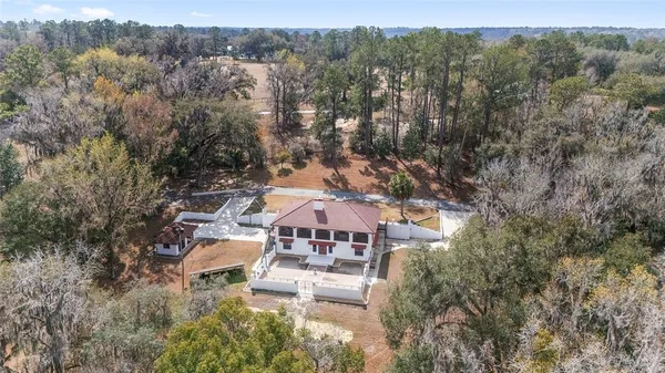 $540,000 | 17714 Veterans Way, Micanopy, FL 32667