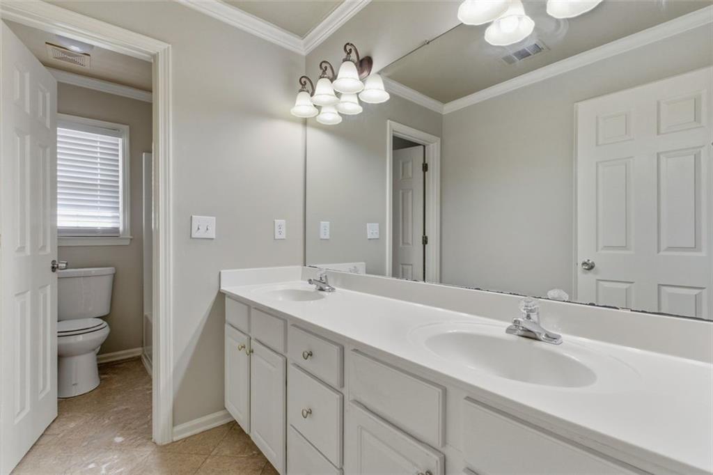 253 Chestnut Lake Way Southwest Lilburn, GA 30047 - Photo 23 of 38