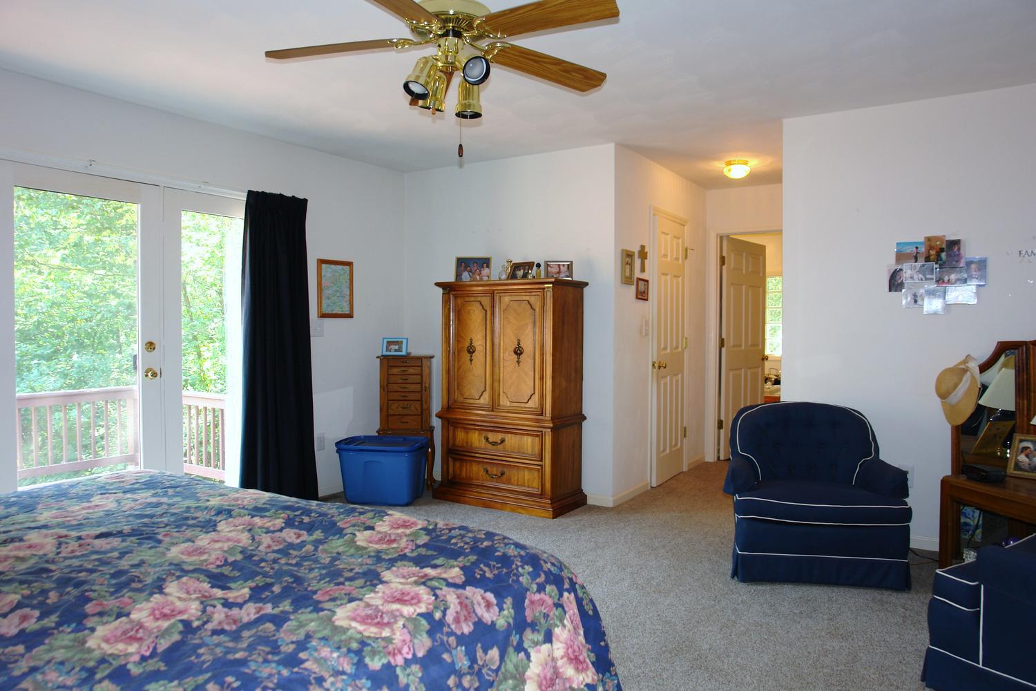 184 Ridge Trail Fincastle, VA 24090 - Photo 20 of 37 184 Ridge Trail Fincastle VA-large-019-1