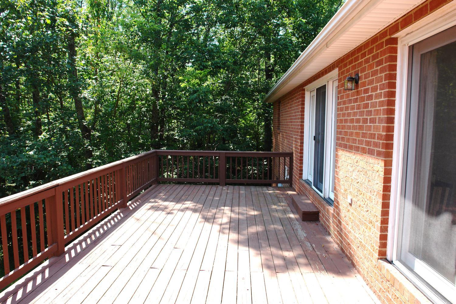 184 Ridge Trail Fincastle, VA 24090 - Photo 10 of 37 184 Ridge Trail Fincastle VA-large-009-2