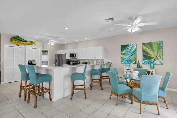 $1,275,000 | 180 9th Street, Key Colony Beach, FL 33051