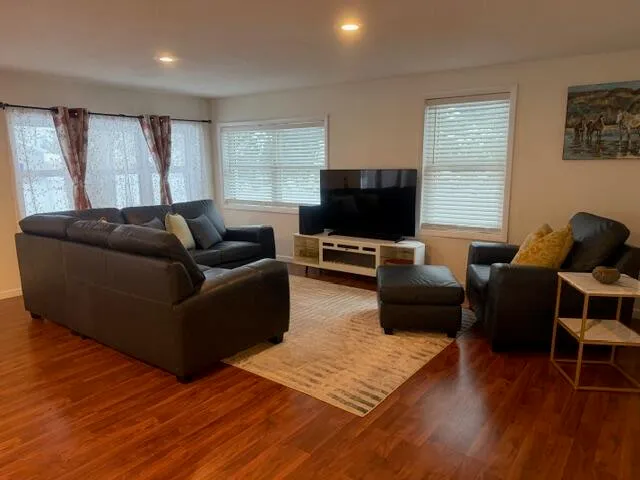 $229,900 | 2053 West Parklane, White Cloud, MI 49349