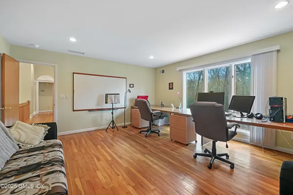 $2,750,000 | 681 River Road, Cos Cob, CT 06807