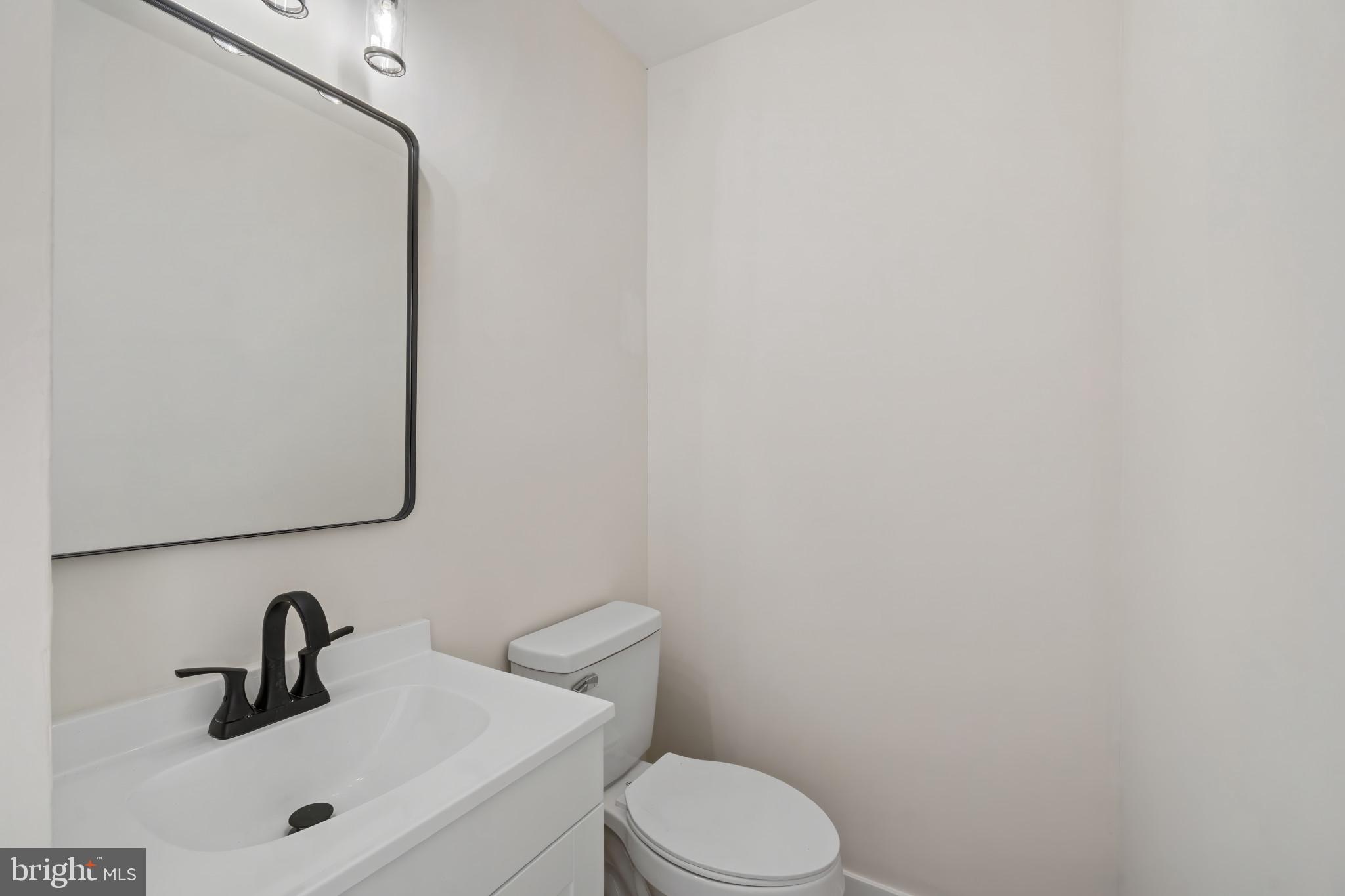 1631 Poles Road Baltimore, MD 21221 - Photo 23 of 31 Half bathroom