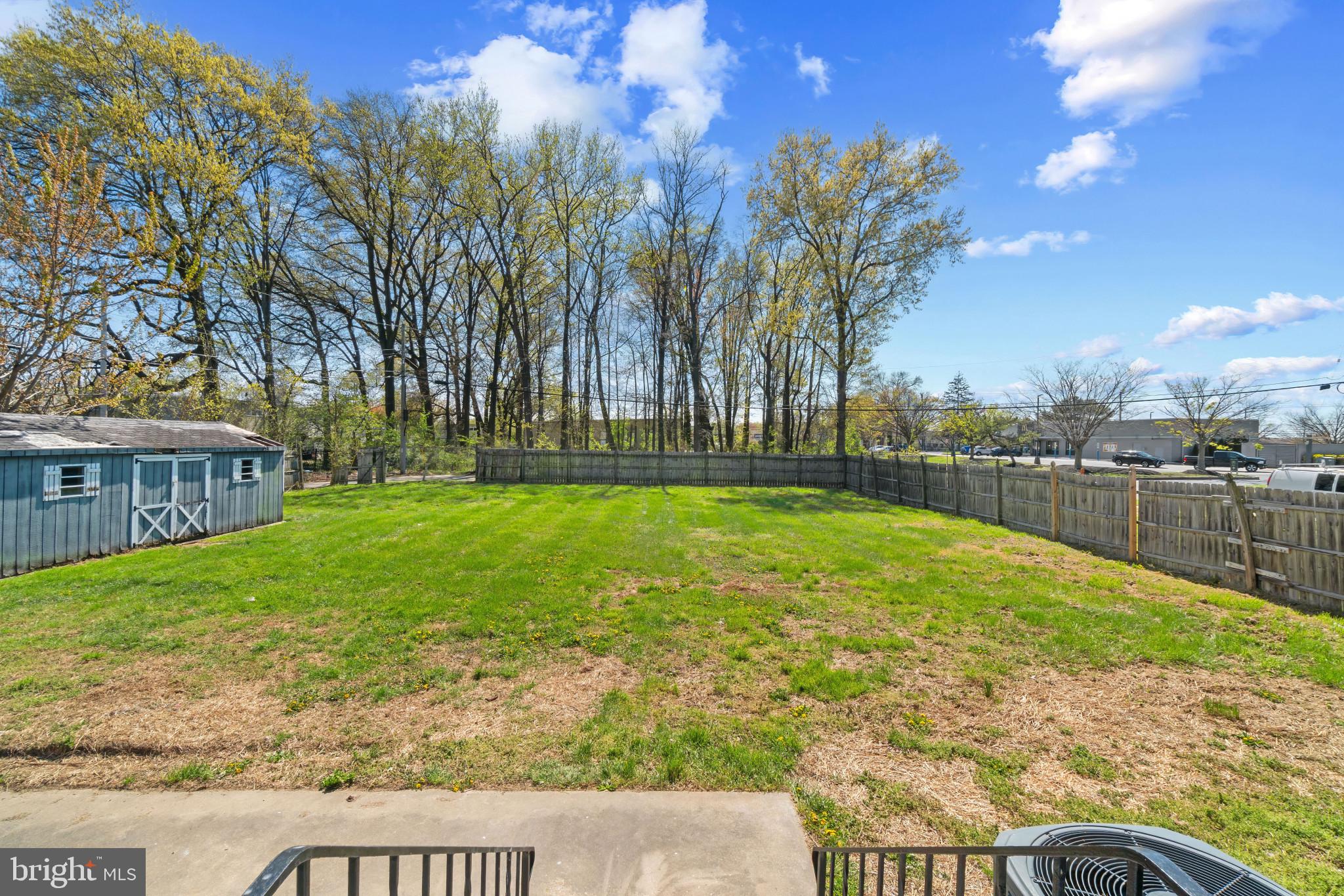 1631 Poles Road Baltimore, MD 21221 - Photo 29 of 31 View of the yard