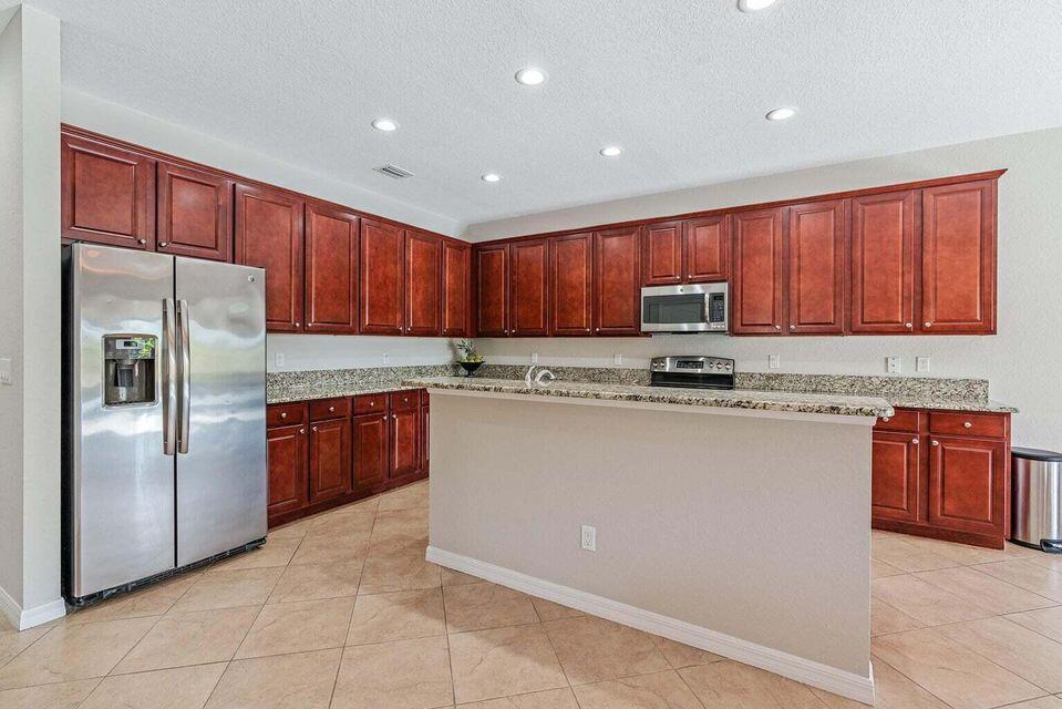 160 Rudder Cay Way Jupiter, FL 33458 - Photo 18 of 47 20230827055456704448000000-o