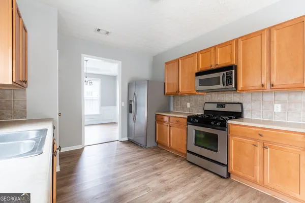 $2,295 | 3290 Cooper Woods Drive, Loganville, GA 30052