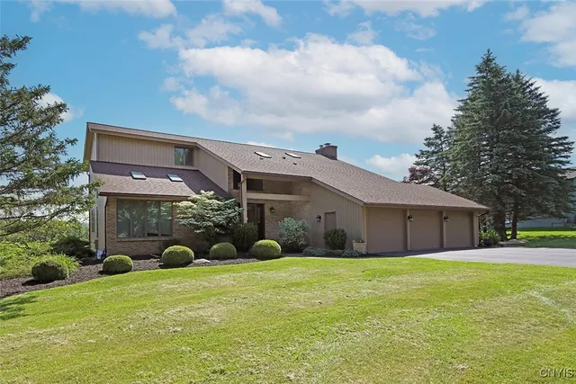 $622,500 | 4404 Jack In The Pulpit Circle, Pompey, NY 13104