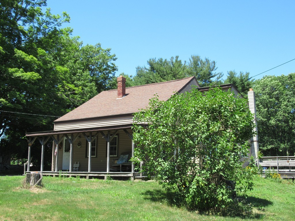81 Old Princeton Road Hubbardston, MA 01452 - Photo 3 of 16 Gallery Image 3