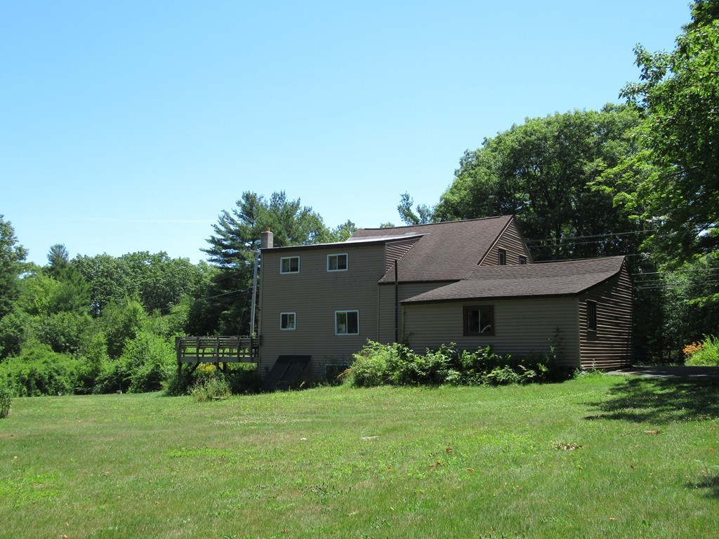 81 Old Princeton Road Hubbardston, MA 01452 - Photo 6 of 16 Gallery Image 6