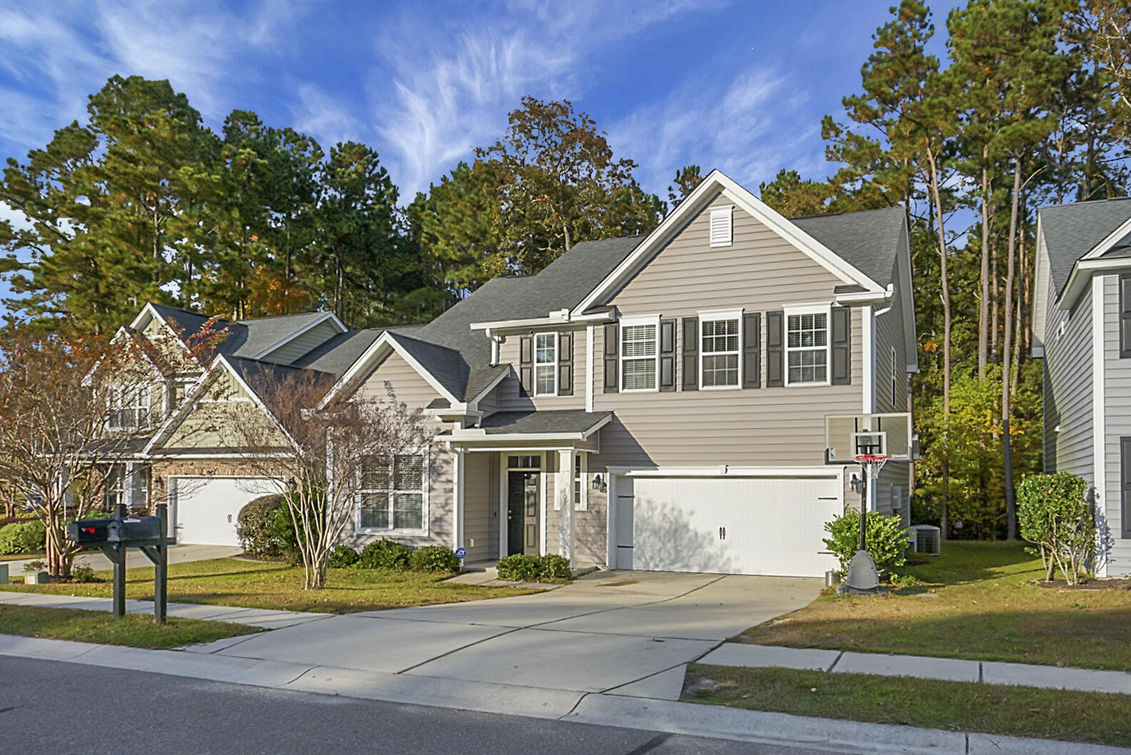 108 Springbank Court Moncks Corner, SC 29461 - Photo 4 of 61 DSC02613