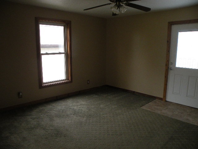 3020 East Copas Road Owosso, MI 48867 - Photo 5 of 25 31364294-4.JPG