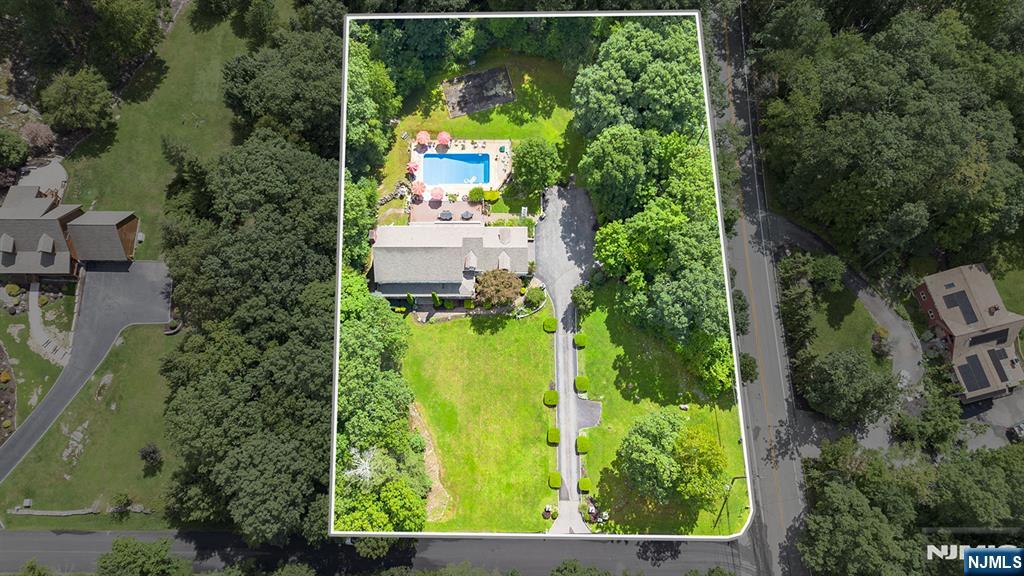 8 Alpine Ridge Road West Milford, NJ 07480 - Photo 35 of 38 Gallery Image 35