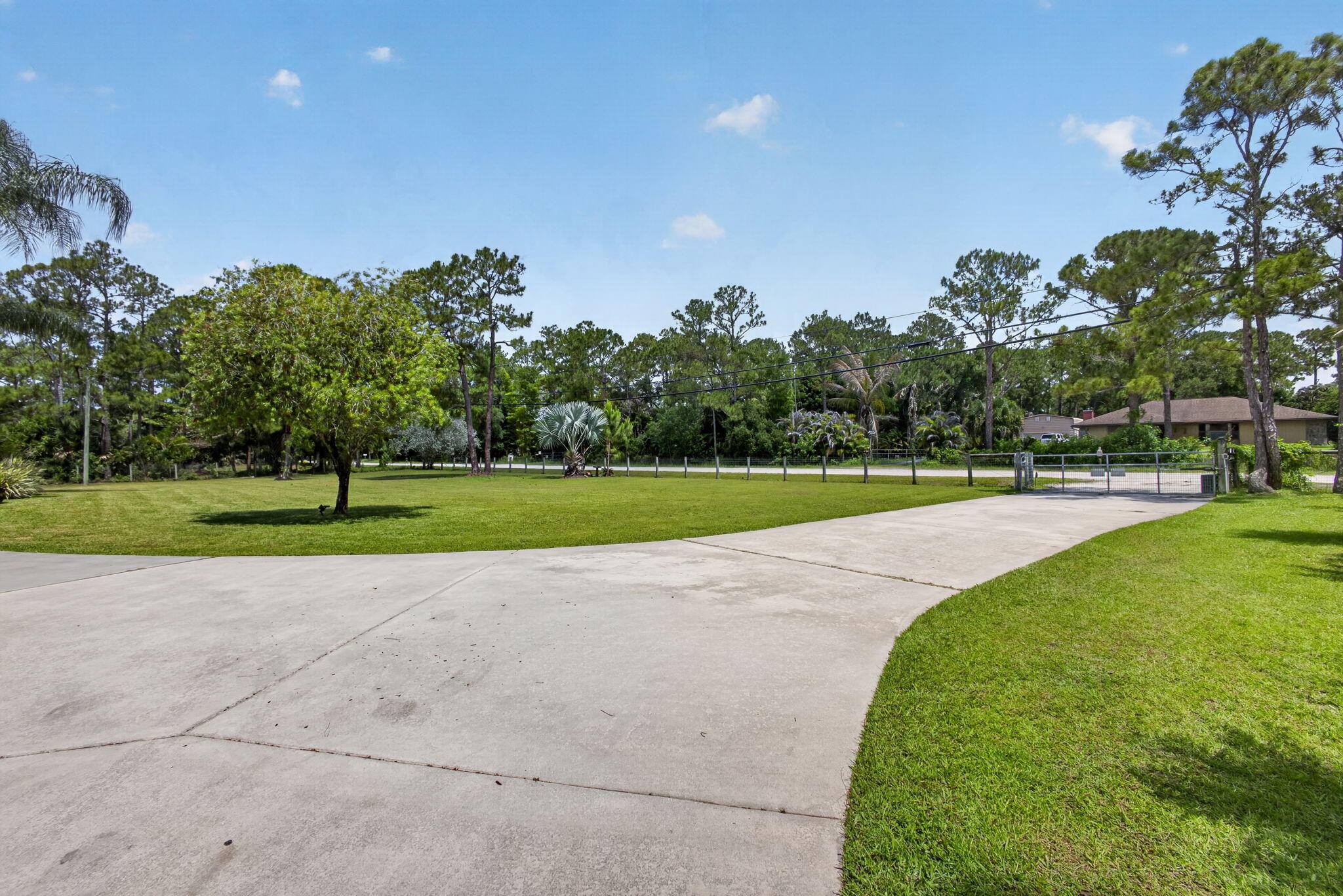 12558 165th Road North Jupiter, FL 33478 - Photo 6 of 67 a view of a golf course