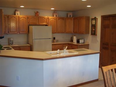 10403 East Royal Road, Unit 6 Canadian Lakes, MI 49346 - Photo 11 of 18 Additional Photo