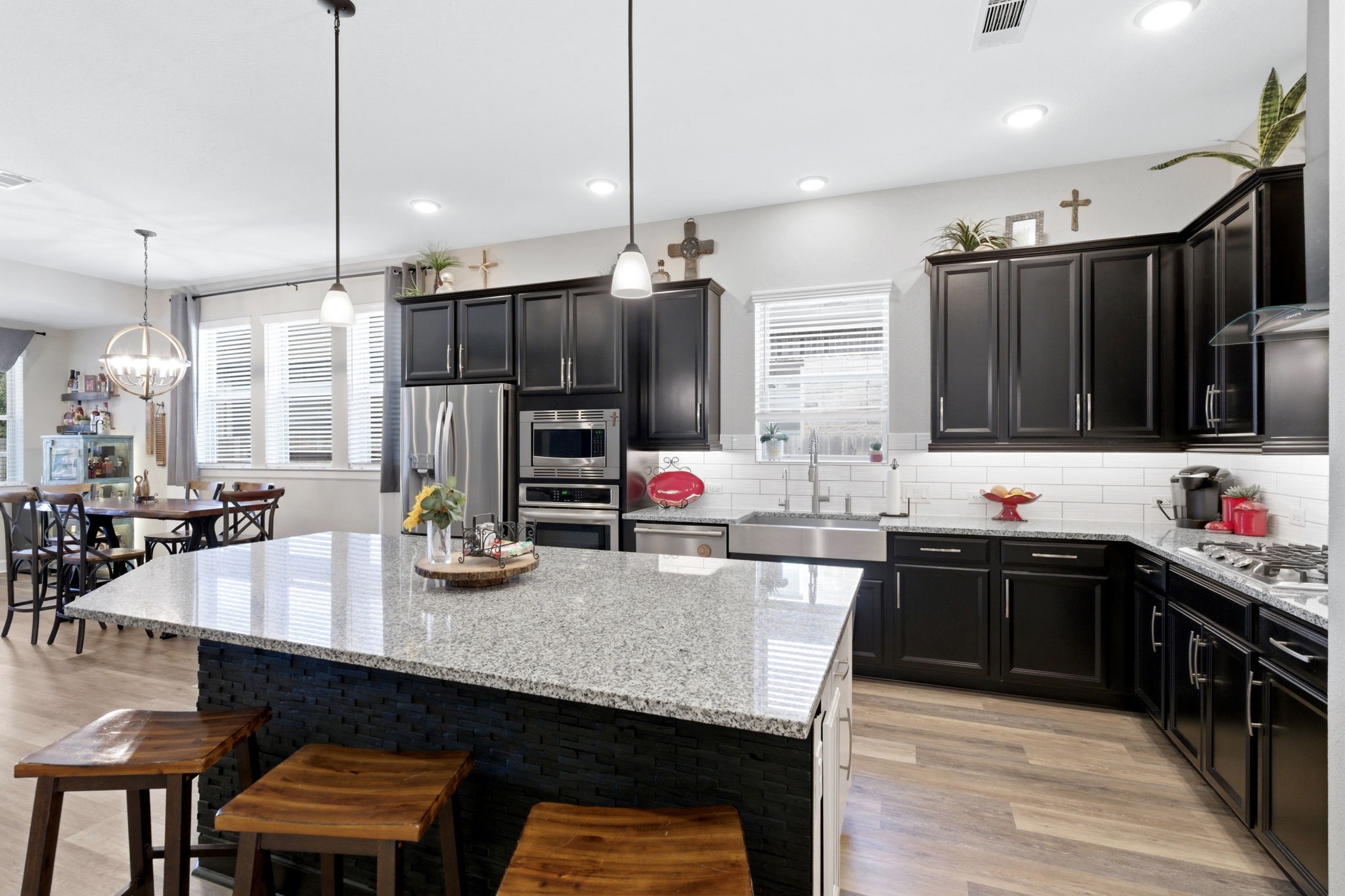131 Trillium Park Loop Conroe, TX 77304 - Photo 8 of 30