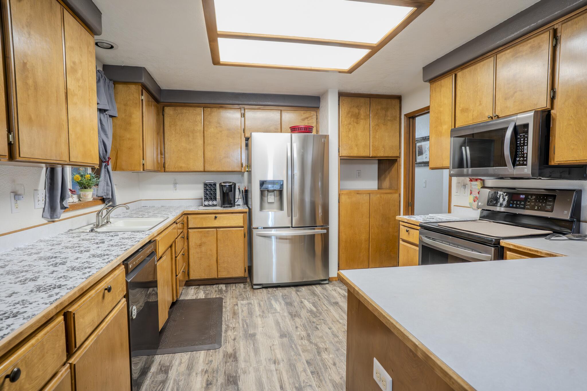 125 Meadow View Drive Phoenix, OR 97535 - Photo 14 of 27 DSC05153