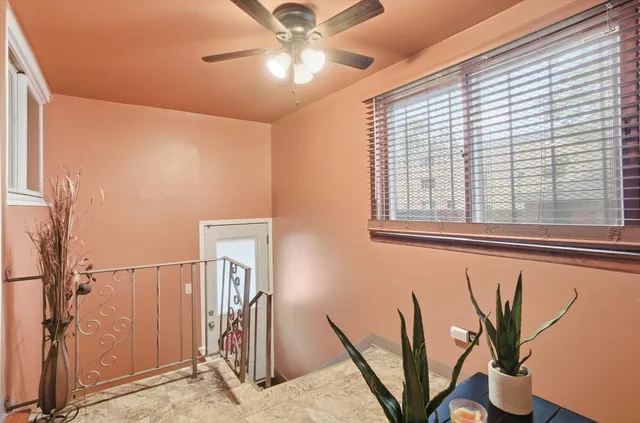 $220,000 | 12412 Lincoln Street, Calumet Park, IL 60827