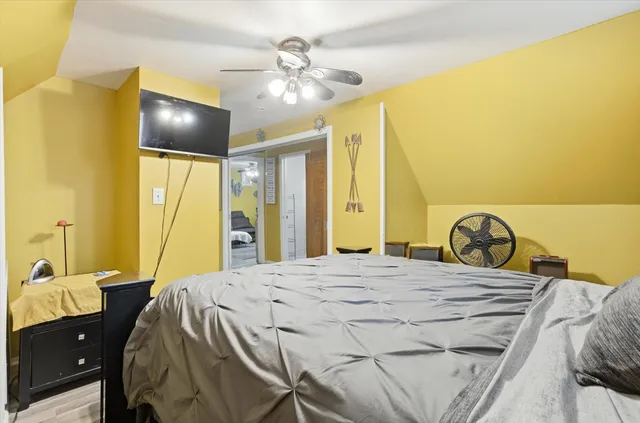 $220,000 | 12412 Lincoln Street, Calumet Park, IL 60827