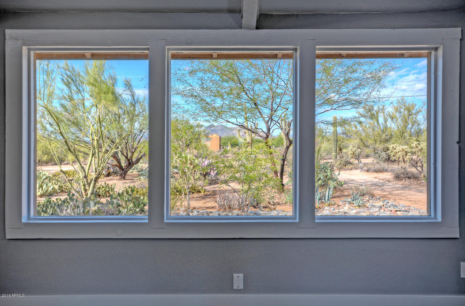 6631 East Lowden Road Cave Creek, AZ 85331 - Photo 4 of 25 BIG views out Great Room