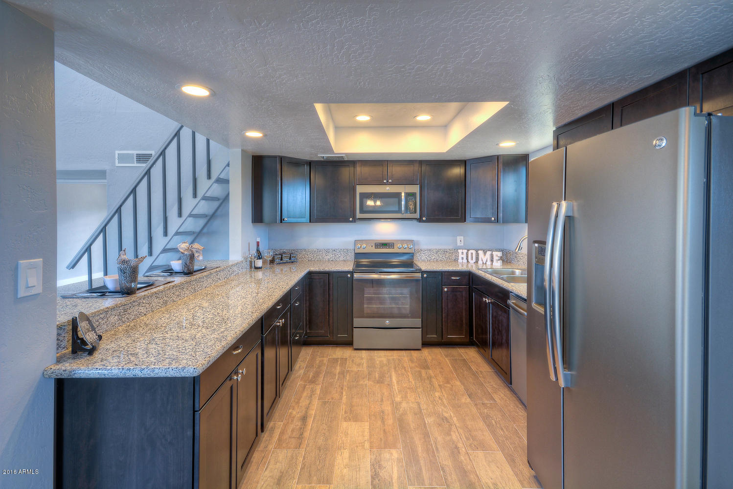 6631 East Lowden Road Cave Creek, AZ 85331 - Photo 5 of 25 Brand new modern kitchen!