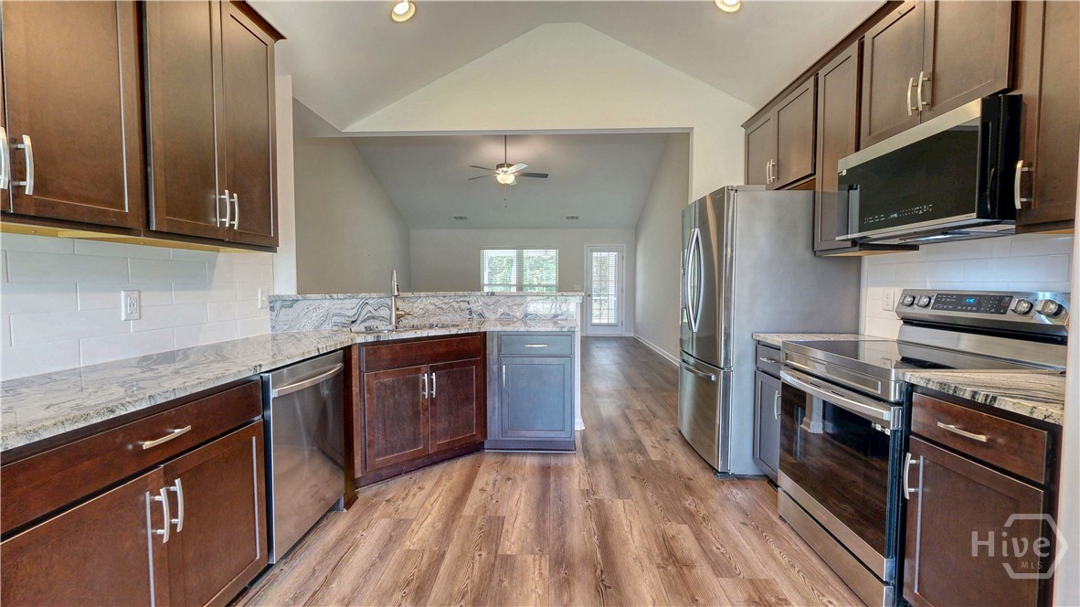 115 Little Jack Way Rincon, GA 31326 - Photo 9 of 47 Beautiful Countertops